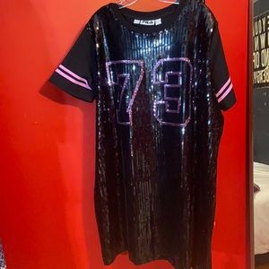 Kailani/fila T-Shirt Dress | Black / Lilac